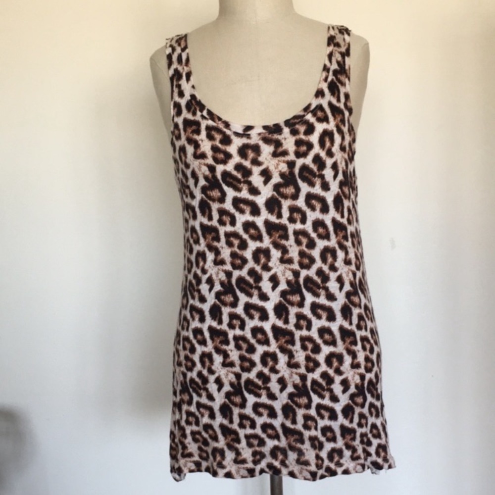 Soft stretchy leopard print tank top, British size 12 = USA M